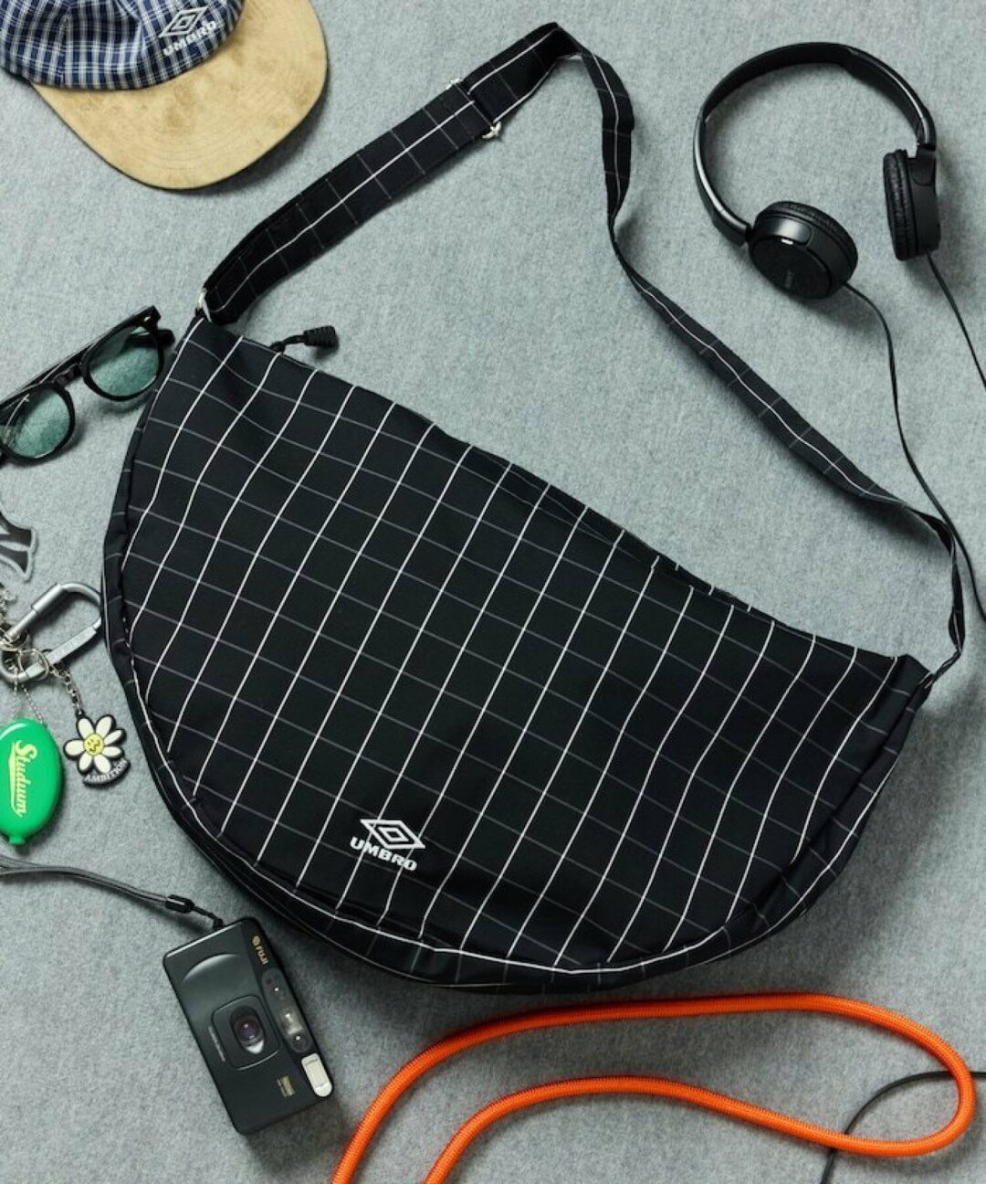 FREAK’S STORE × UMBRO 2026 SS 別注 “SP NEW ROUND SHOULDER BAG”が発売 (フリークスストア アンブロ)