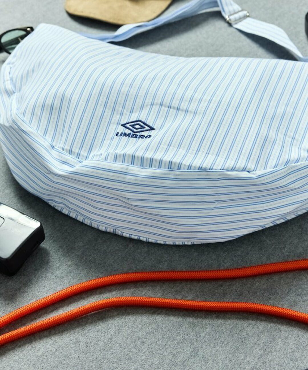 FREAK’S STORE × UMBRO 2026 SS 別注 “SP NEW ROUND SHOULDER BAG”が発売 (フリークスストア アンブロ)