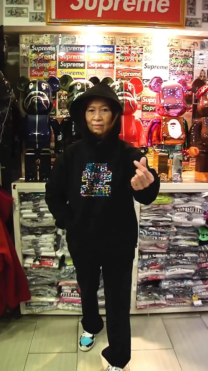 Black Eye Patch 2026 SS “CAMOUFLAGED RHINESTONED OG LABEL HOODIE”が1/3 発売 (ブラック アイ パッチ)