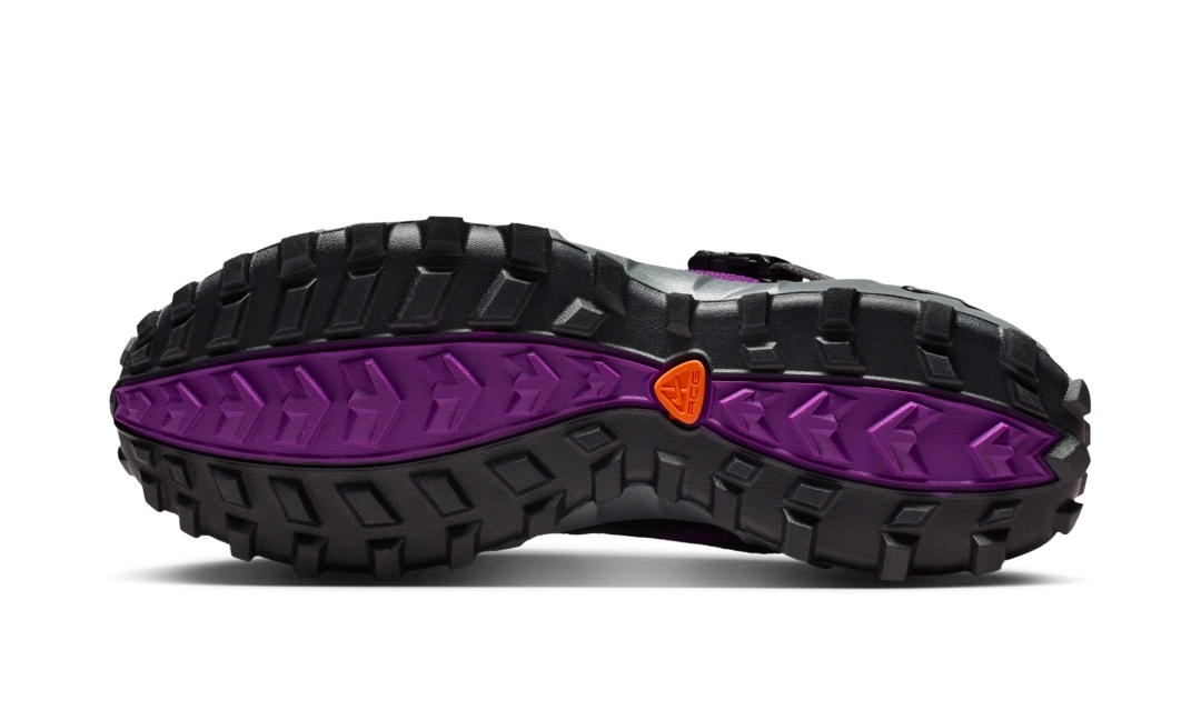 【2026年 発売予定】NIKE ACG AIR PHASSAD “Bold Berry/Black” (ナイキ エア ファサード “ベリー/ブラック”) [HM7133-500]