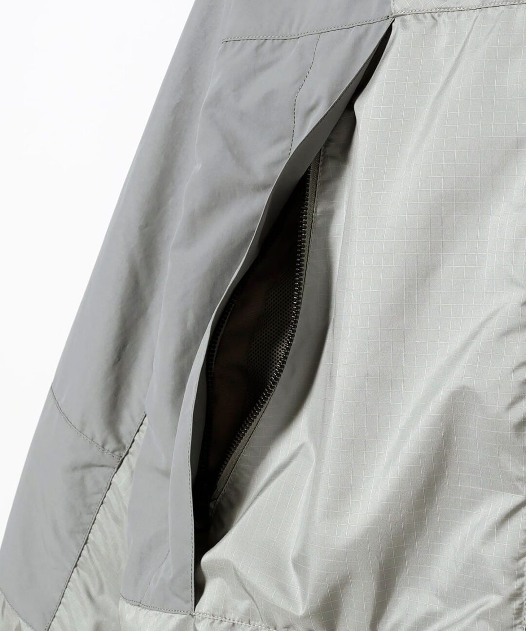 【2026 SS】THE NORTH FACE PURPLE LABEL × BEAMS ”Mountain Wind Parka” (ザ・ノース・フェイス パープルレーベル ビームス マウンテン ウインド パーカ 2026年 春夏)