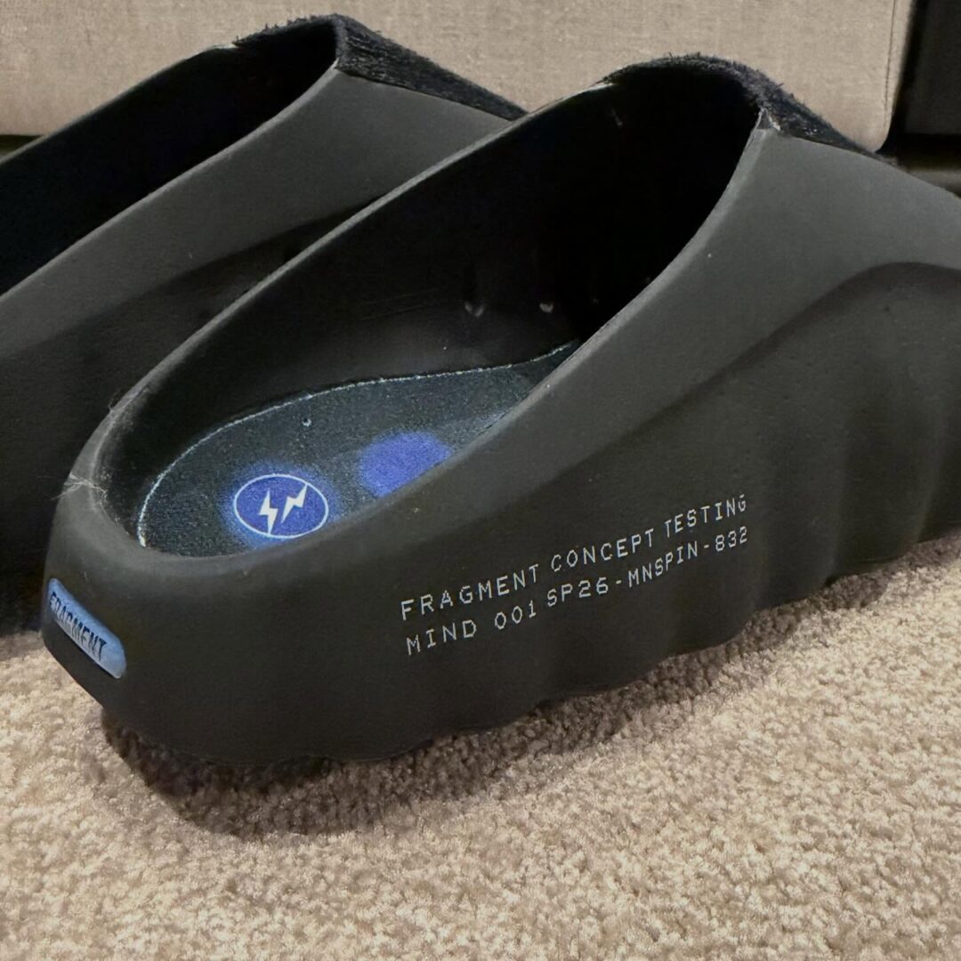 【2026年 発売予定】FRAGMENT × NIKE MIND MULE 001 “Black/Royal” (フラグメント 藤原ヒロシ ナイキ マインド ミュール)