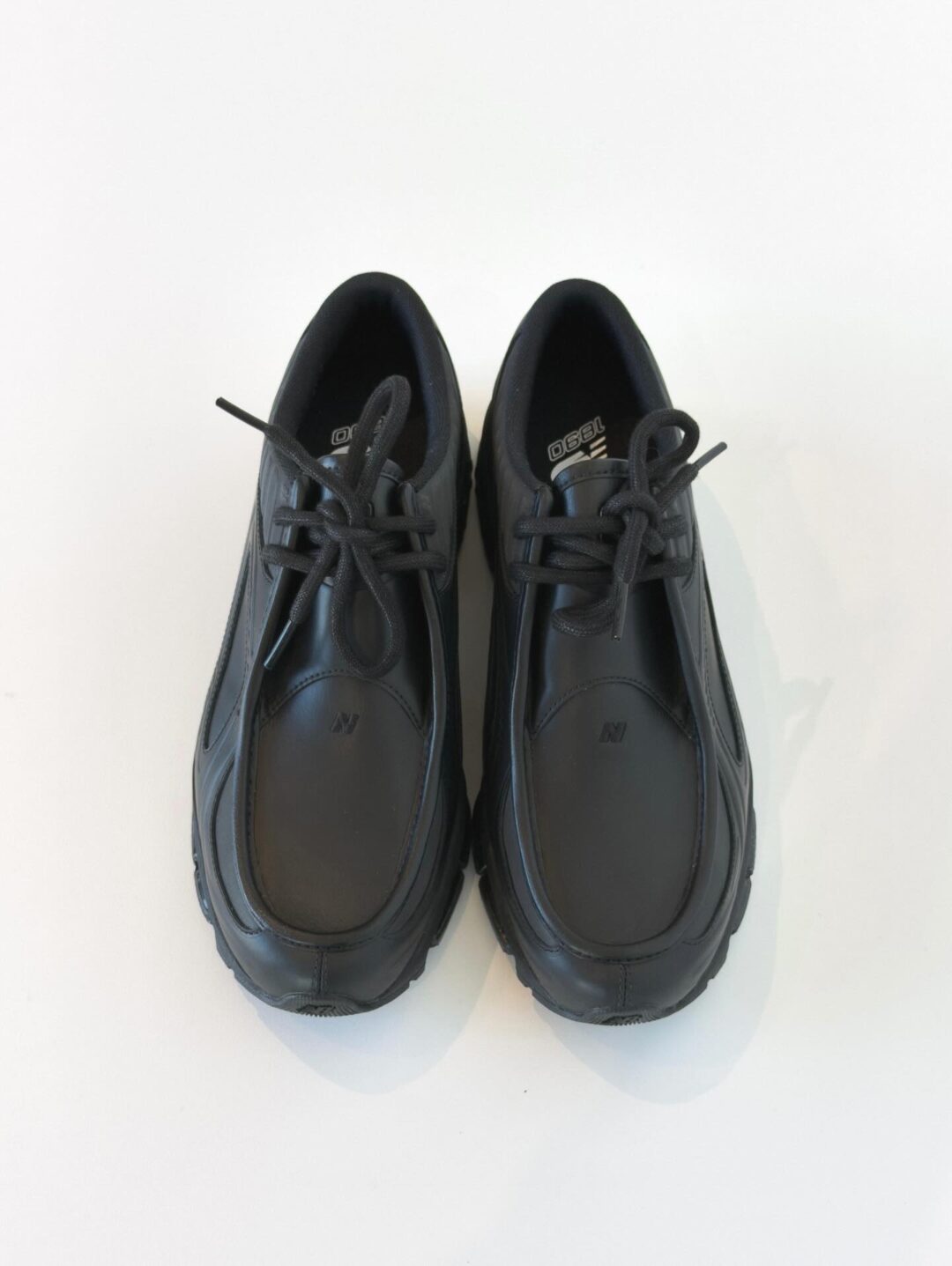 【2026年 発売予定】New Balance U1890A “Triple Black Leather” (ニューバランス)
