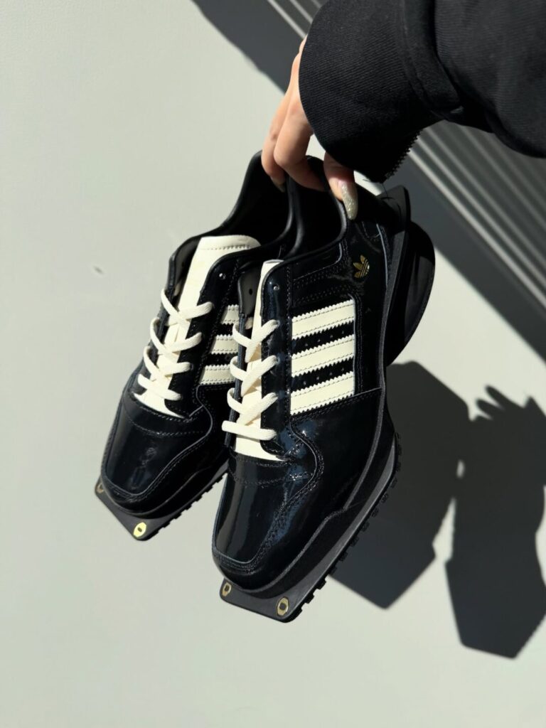 atmos pink exclusive・2026年 1/23 発売】adidas Originals W FORUM