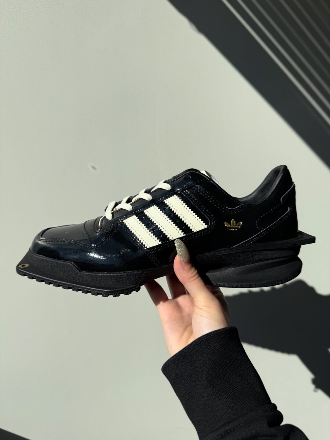 【atmos pink exclusive・近日発売】adidas Originals W FORUM CUBISM SQ “Patent/Core Black” (アトモスピンク アディダス オリジナルス フォーラム キュビズム “パテント/ブラック”)