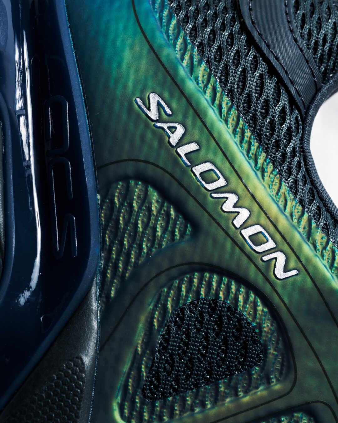 【2026年 1/30 発売】Salomon XT-WHISPER VOID “Dark Slate/Gibraltar Sea/Footwear Silver” (エンド サロモン) [L49100100]