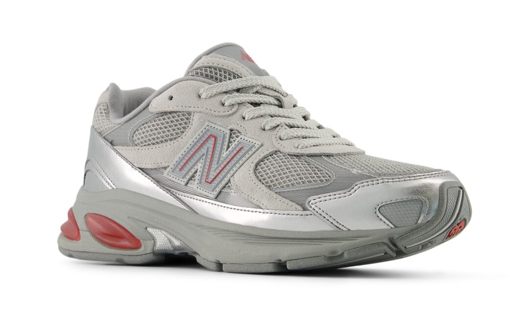 【海外発売】New Balance U2010 8WP “Silver Metallic/Team Red/Concrete” (ニューバランス) [U20108WP]