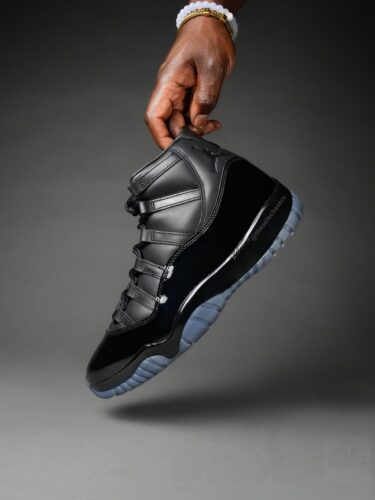 【2026年 9/5 発売予定】COMME des GARCONS HOMME PLUS × NIKE AIR JORDAN 11 2026 FW (コム デ ギャルソン・オム プリュス ナイキ ジョーダン 2026年 秋冬) [IV7639-001/IV7639-100]
