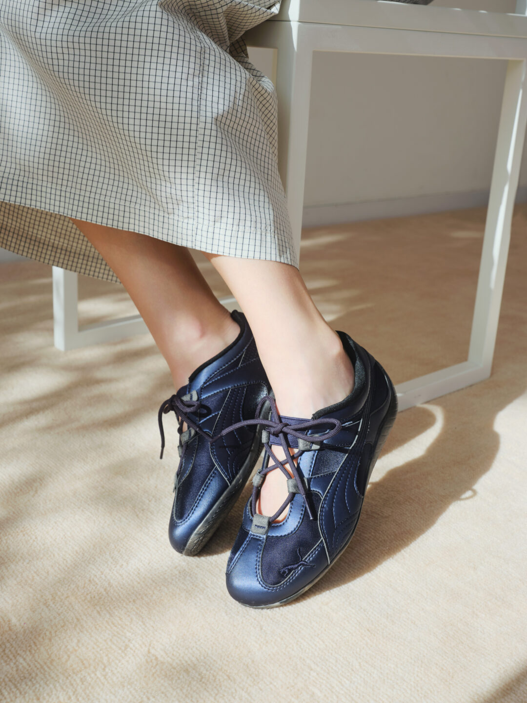 【2026年 2/15 & 2/19 発売】春らしいサテン素材のemmi × PUMA SPEEDCAT OG/SATIN (エミ プーマ スピードキャット サテン) [409014-01/409013-01]