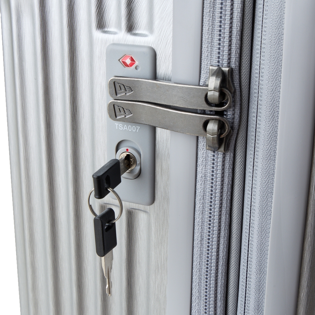 New Era オリジナルキャリーケースのラージサイズが2026年 2/12 発売 (ニューエラ)