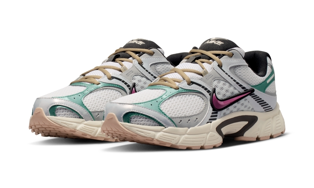 【2026年 春 発売予定】Social Status × NIKE V5 RNR SP (ソーシャル ステータス ナイキ) [IU3431-101/IU3431-301]