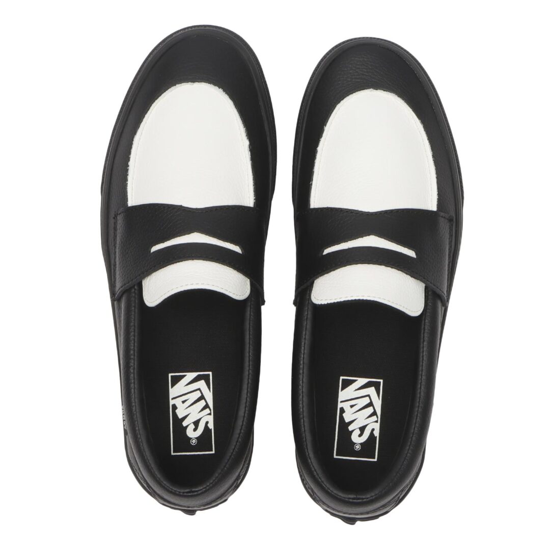 【2026年 3/1 発売】ローファーを再解釈したアーカイブモデル VANS LOAFER 53 “Leather Black/White” (バンズ ローファー “レザーブラック/ホワイト”) [VN000Z0GBPT]