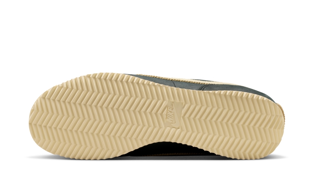 【2026年 発売予定】Serena Williams/SWDC × NIKE W CORTEZ “Black/Light Iron Ore” (セリーナ ウィリアムズ ナイキ コルテッツ) [II5708-002/II5708-003]