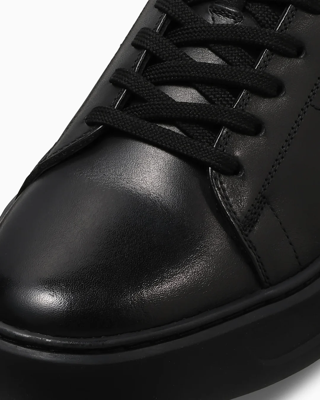 レザーに特化したCONVERSE 新レーベル「ROYAL STAR/ ロイヤルスター」が2026年 3/6 発売 (コンバース)