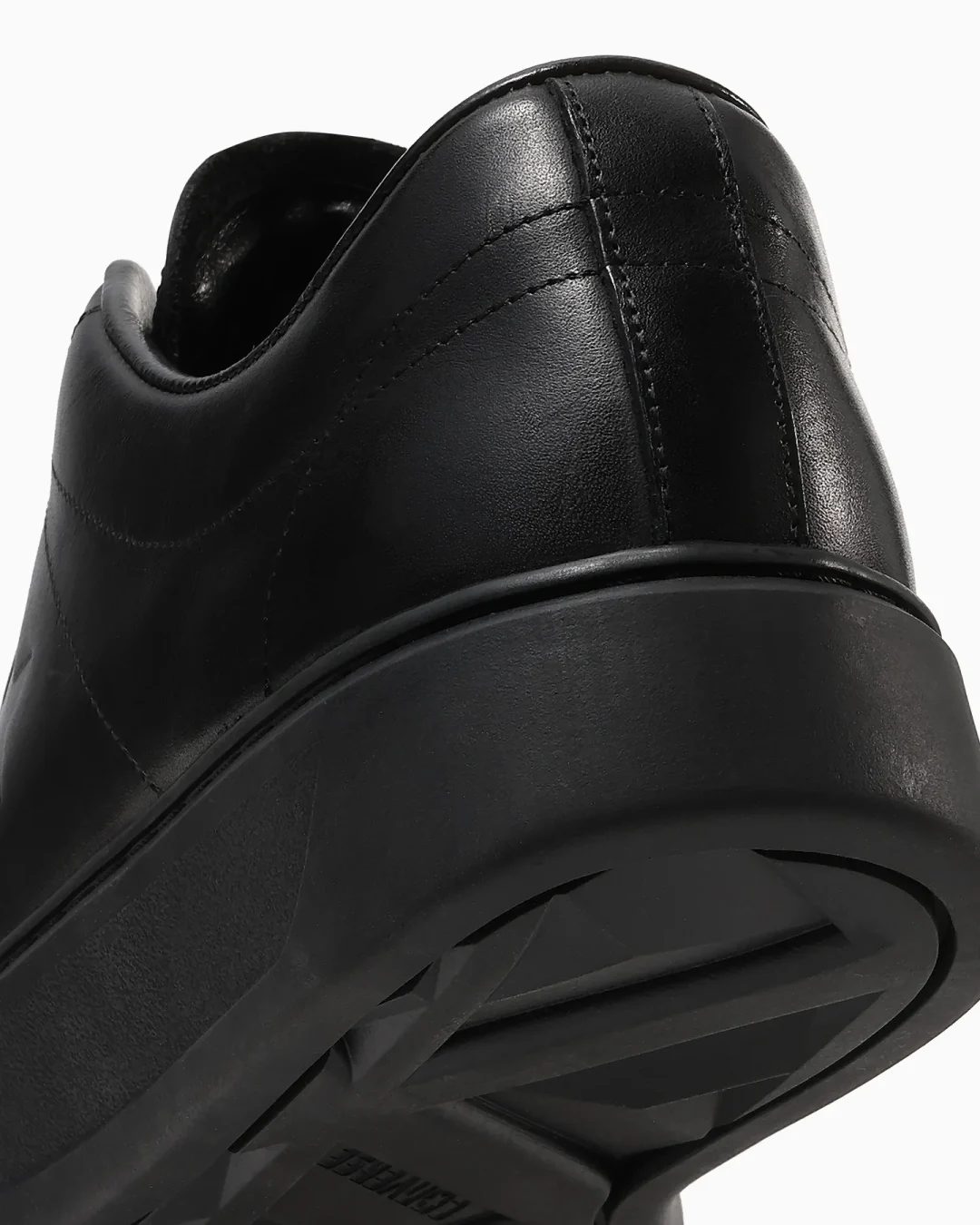 レザーに特化したCONVERSE 新レーベル「ROYAL STAR/ ロイヤルスター」が2026年 3/6 発売 (コンバース)