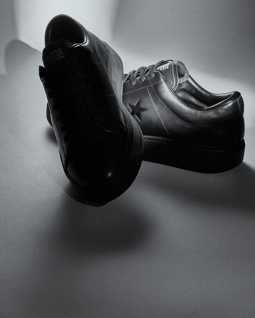レザーに特化したCONVERSE 新レーベル「ROYAL STAR/ ロイヤルスター」が2026年 3/6 発売 (コンバース)