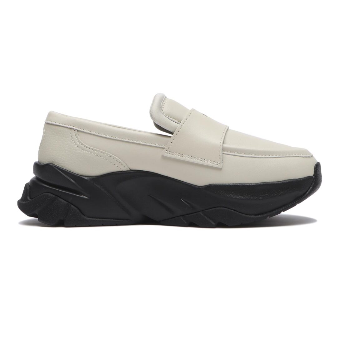 【2026年 2/11 発売】PUMA LOAFYR “Black/Alpine Snow” (プーマ ローファー) [397730-01/397730-02]