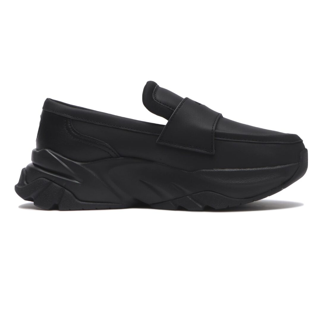 【2026年 2/11 発売】PUMA LOAFYR “Black/Alpine Snow” (プーマ ローファー) [397730-01/397730-02]