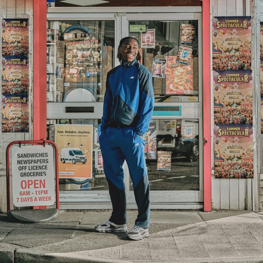 【海外発売】New Balance U2000 3OZ “Silver Metallic/Faded Black” (ニューバランス) [U20003OZ]