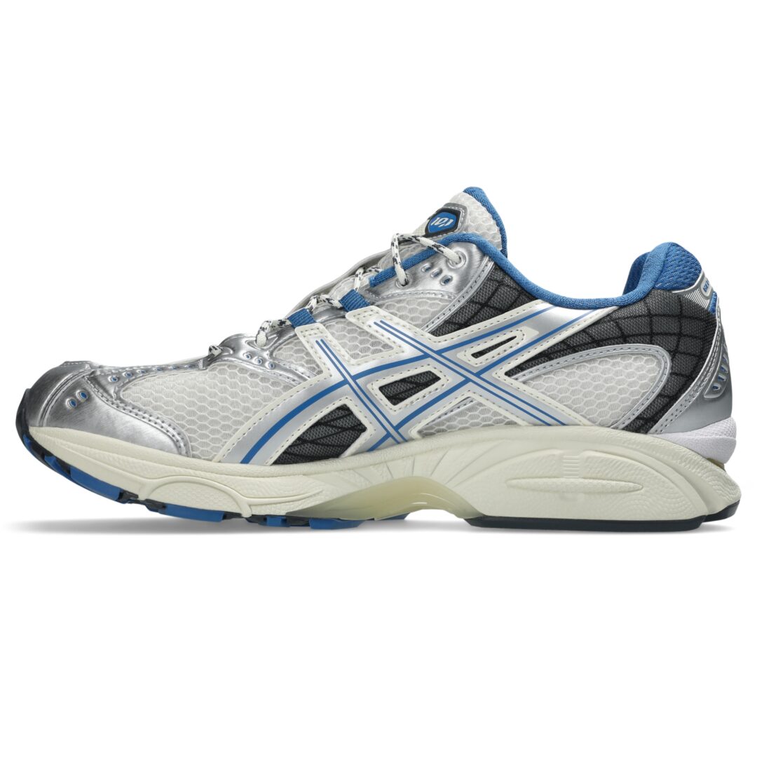 【2026年 2/18 発売】ASICS GEL-NIMBUS 10.1 “Cream/Polar Night” (アシックス ゲルニンバス) [1203A543.109]