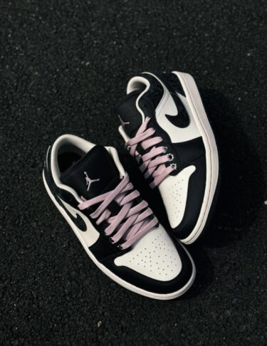 【2026年 4/11 発売】NIKE AIR JORDAN 1 LOW SE “Anthracite/Iced Carmine” (ナイキ エア ジョーダン 1 ロー “アンスラサイト/アイズドカーマイン”) [II0595-001]