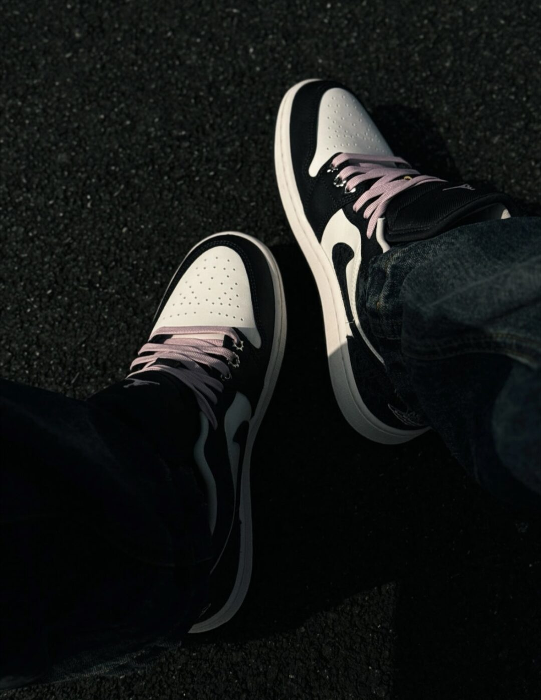 【2026年 4/11 発売】NIKE AIR JORDAN 1 LOW SE “Anthracite/Iced Carmine” (ナイキ エア ジョーダン 1 ロー “アンスラサイト/アイズドカーマイン”) [II0595-001]