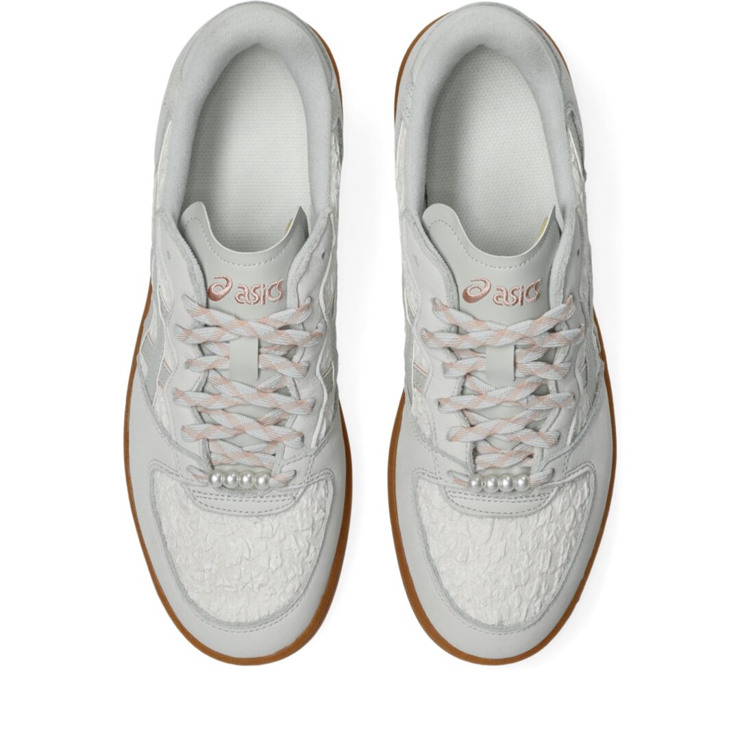 【2026年 3/6 発売】ASICS SKYHAND OG “WHITE/FADED DENIM & BLUSH/GLACIER GREY” (アシックス スカイハンド OG) [1203A880.100/1203A880.700]