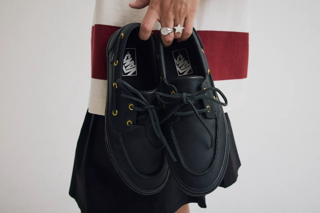 【2026年 2/16 発売】VANS 2-EYELET BOAT SHOE “Leather Black & Tan” (バンズ 2アイレット ボート シューズ “レザー ブラック/タン”) [VN000Z11TAN/VN000Z11CJK]