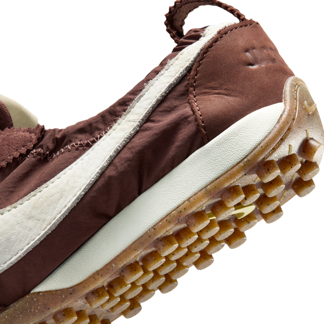 【国内 2026年 3/9 発売】JACQUEMUS × NIKE MOON SHOES 2026 SS (ジャックムス ナイキ ムーンシューズ) [HV8547-002/HV8547-200/HV8547-601]