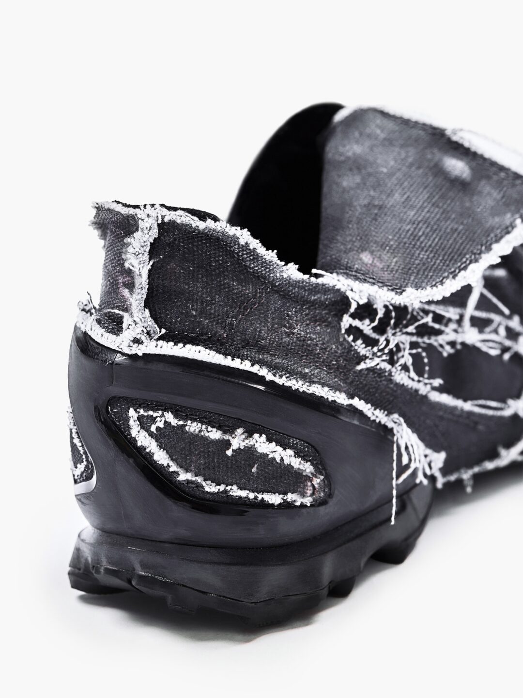 【2026年 2/28 発売】JiyongKim × PUMA V-S1 “Day & Night” (ジヨンキム プーマ ブイエスワン “デイ アンド ナイト”) [406833-01/408787-01]