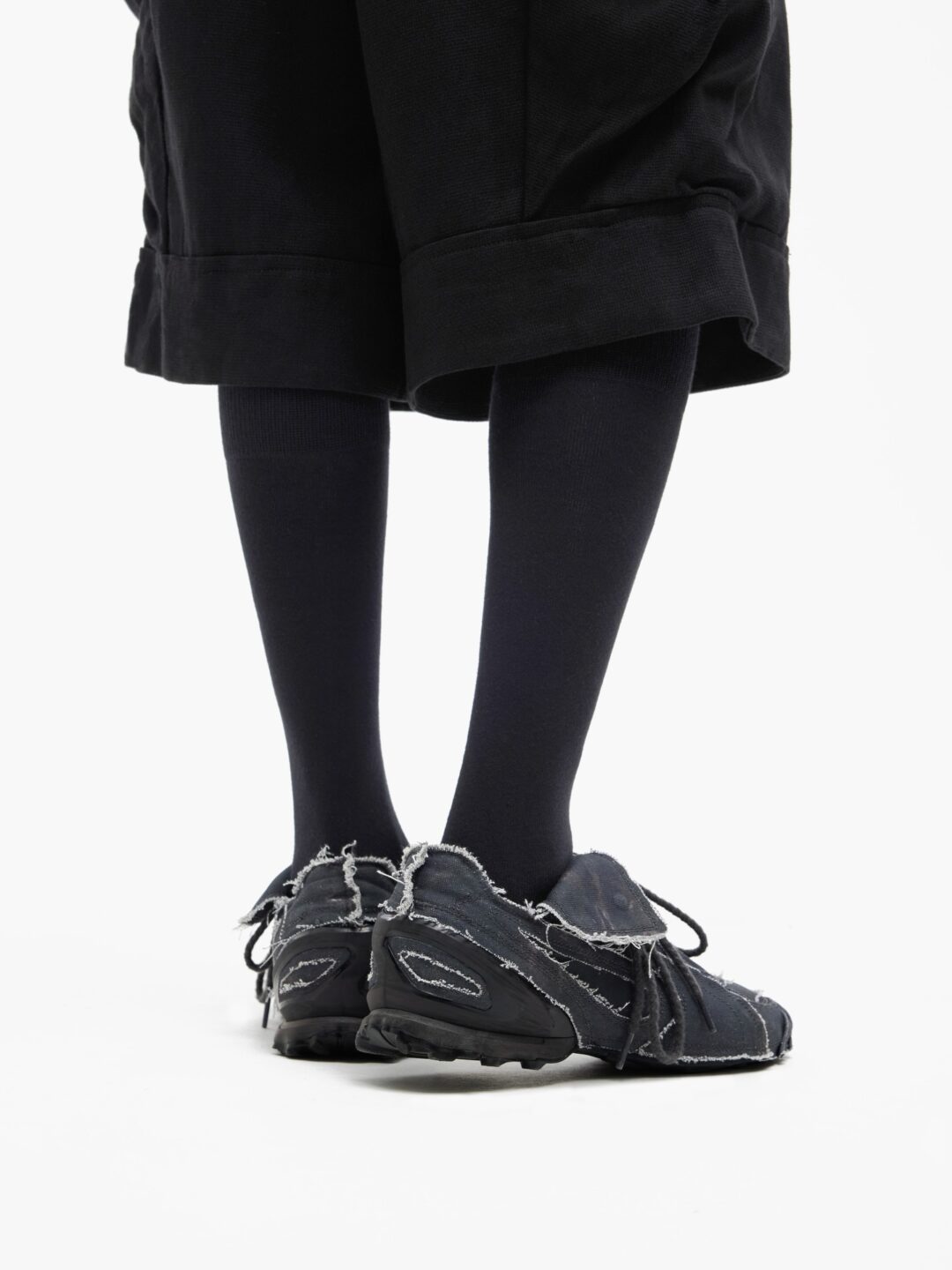 【2026年 2/28 発売】JiyongKim × PUMA V-S1 “Day & Night” (ジヨンキム プーマ ブイエスワン “デイ アンド ナイト”) [406833-01/408787-01]