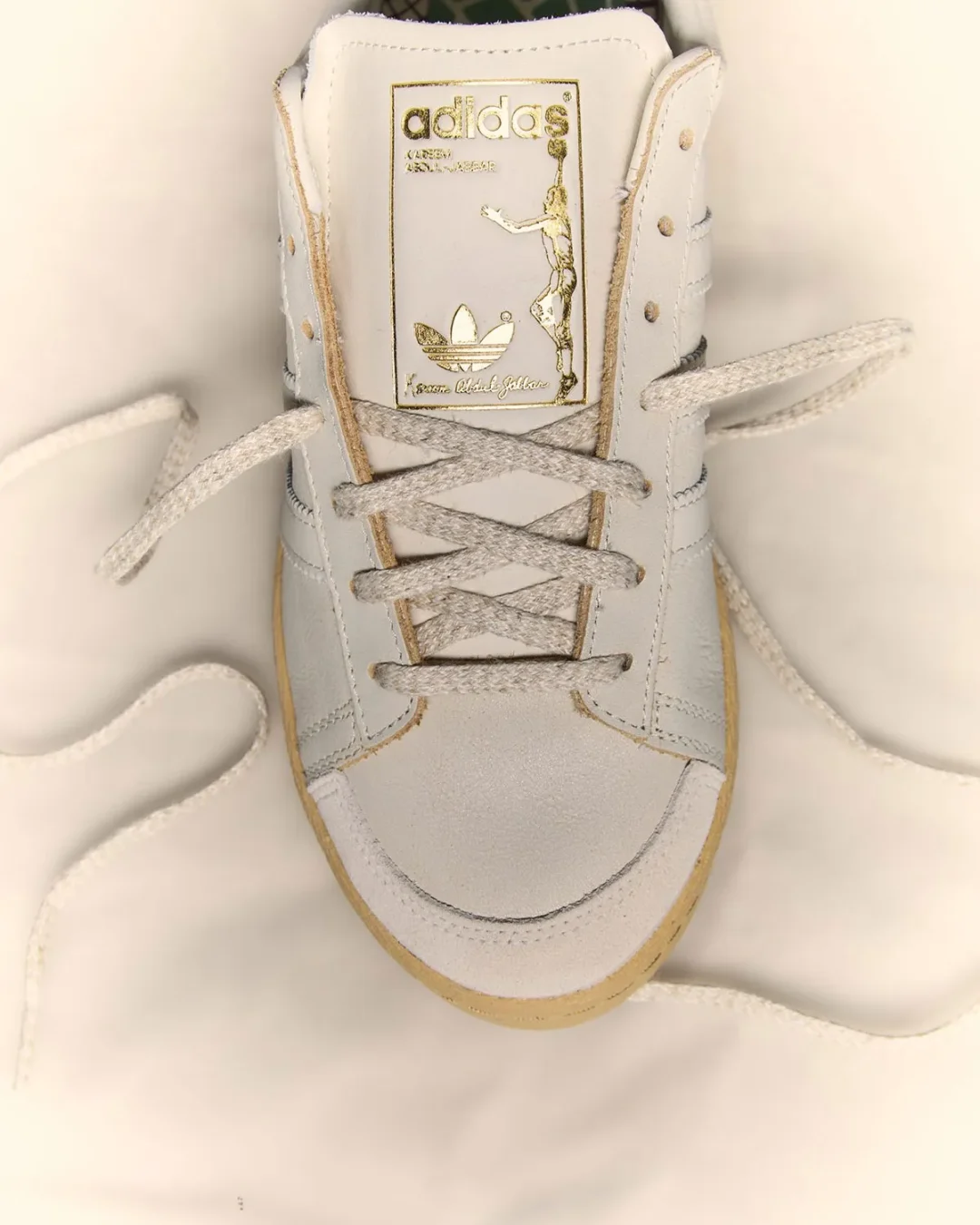 【国内発売中】adidas Originals JABBAR LO “Off White/Gold Metallic” (アディダス オリジナルス ジャバー ロー) [KI6976]