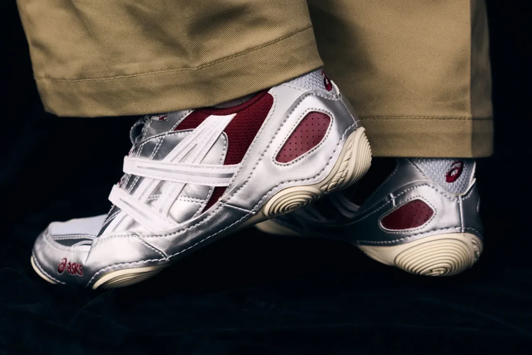 【2026年 3/6 発売】ASICS HYPERSYNC “GRAPHITE GREY/PIEDMONT GREY” (アシックス ゲル ハイパーシンク) [1203A879.020/1203A879.021]