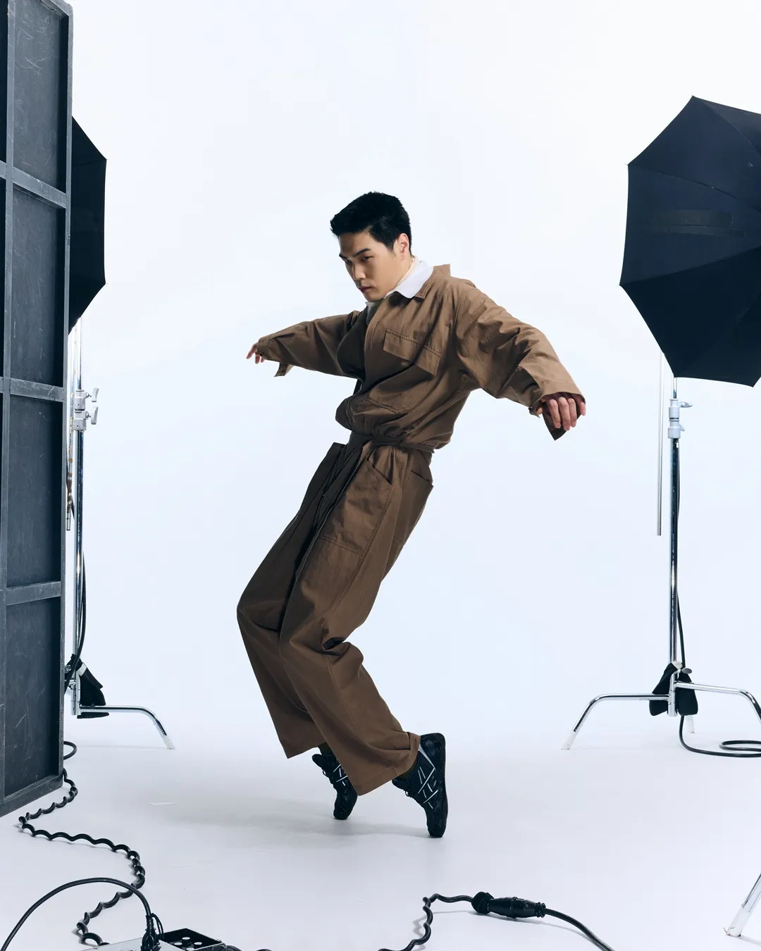 【2026年 3/6 発売】ASICS HYPERSYNC “GRAPHITE GREY/PIEDMONT GREY” (アシックス ゲル ハイパーシンク) [1203A879.020/1203A879.021]