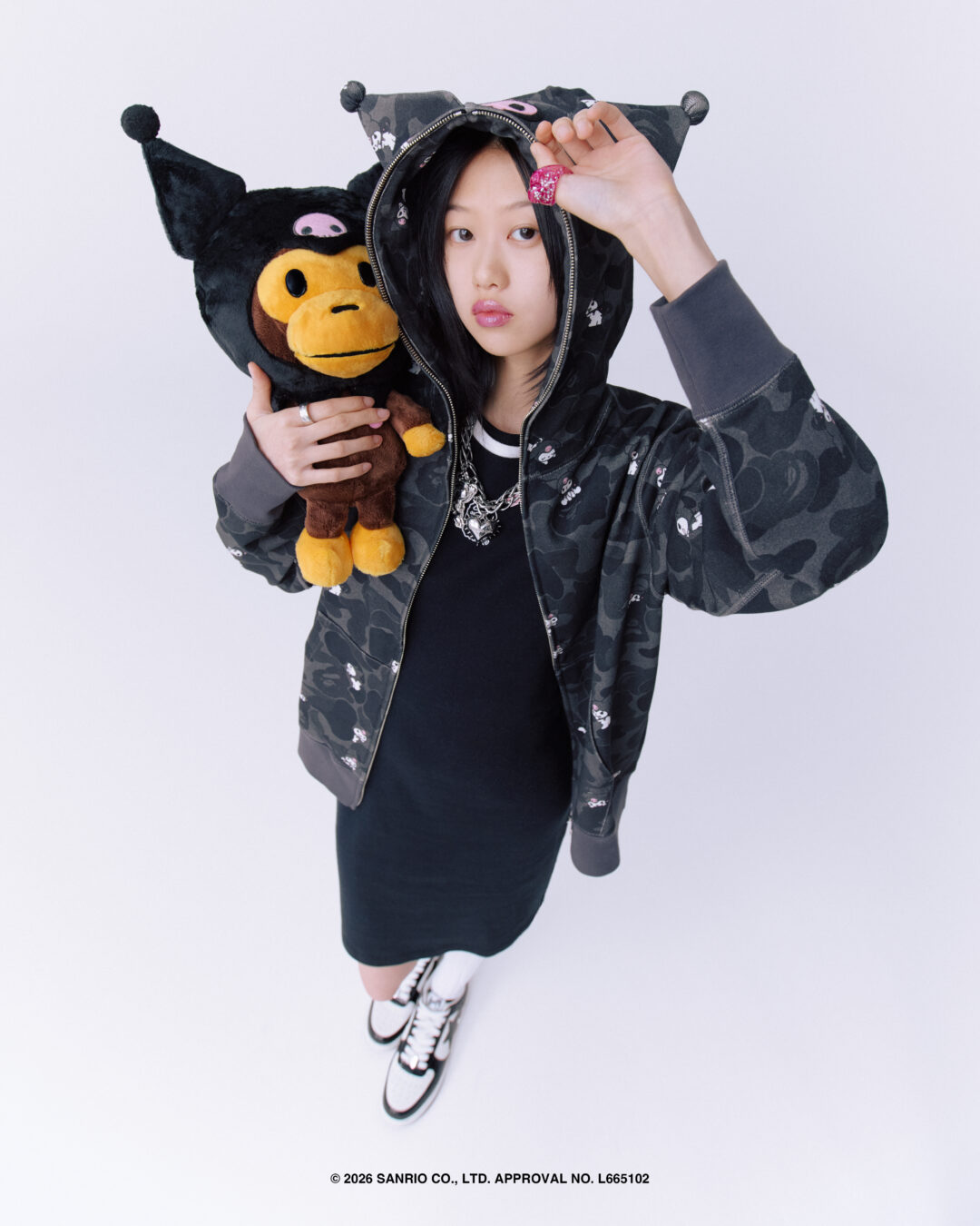 クロミ & ハローキティとタッグを組んだ A BATHING APE × SANRIO CHARACTERS コラボが2026年 2/28 発売 (ア ベイシング エイプ サンリオ KUROMI HELLO KITTY)