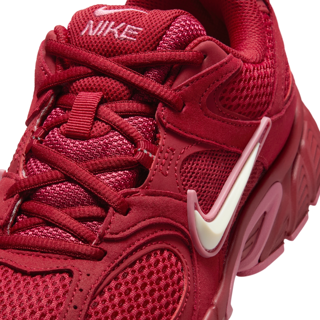 【2026年 2月 発売予定】NIKE V5 RNR “Valetine 2026/Team Crimson” (ナイキ “バレンタイン/チームクリムゾン”) [II6294-602]