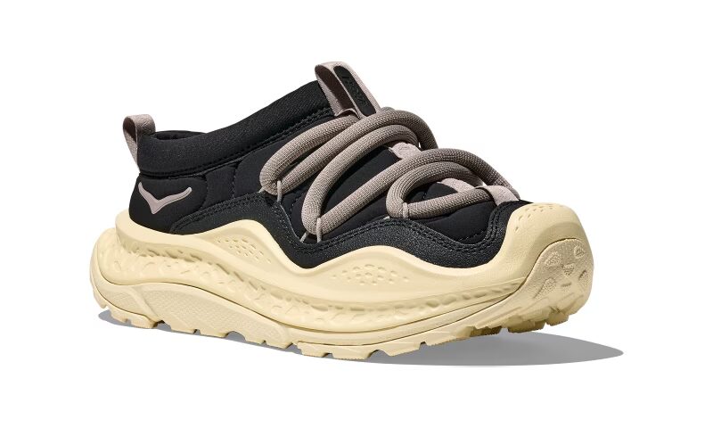 【2026年 3/2 発売】HOKA ORA PRIMO “Black/Vintage Yellow” (ホカ オラ・プリモ) [1141570-BCKV]