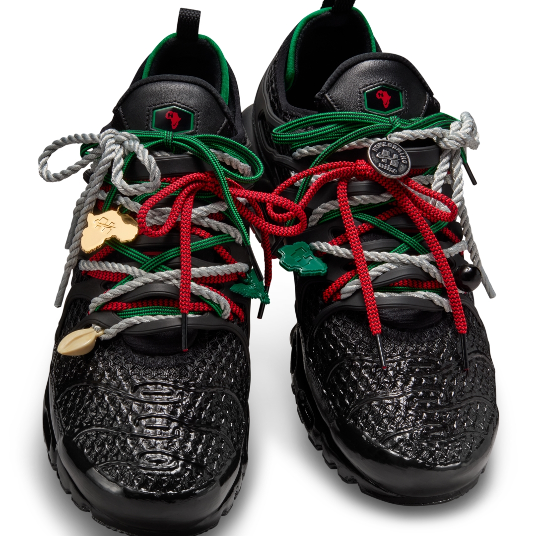 【2026年 発売予定】HOMECOMING FESTIVAL × NIKE AIR MAX PLUS “Black/Safety Orange” (ホームカミング フェスティバル ナイキ エア マックス プラス “ブラック/セフティオレンジ”) [IM4960-001/IM4960-800]