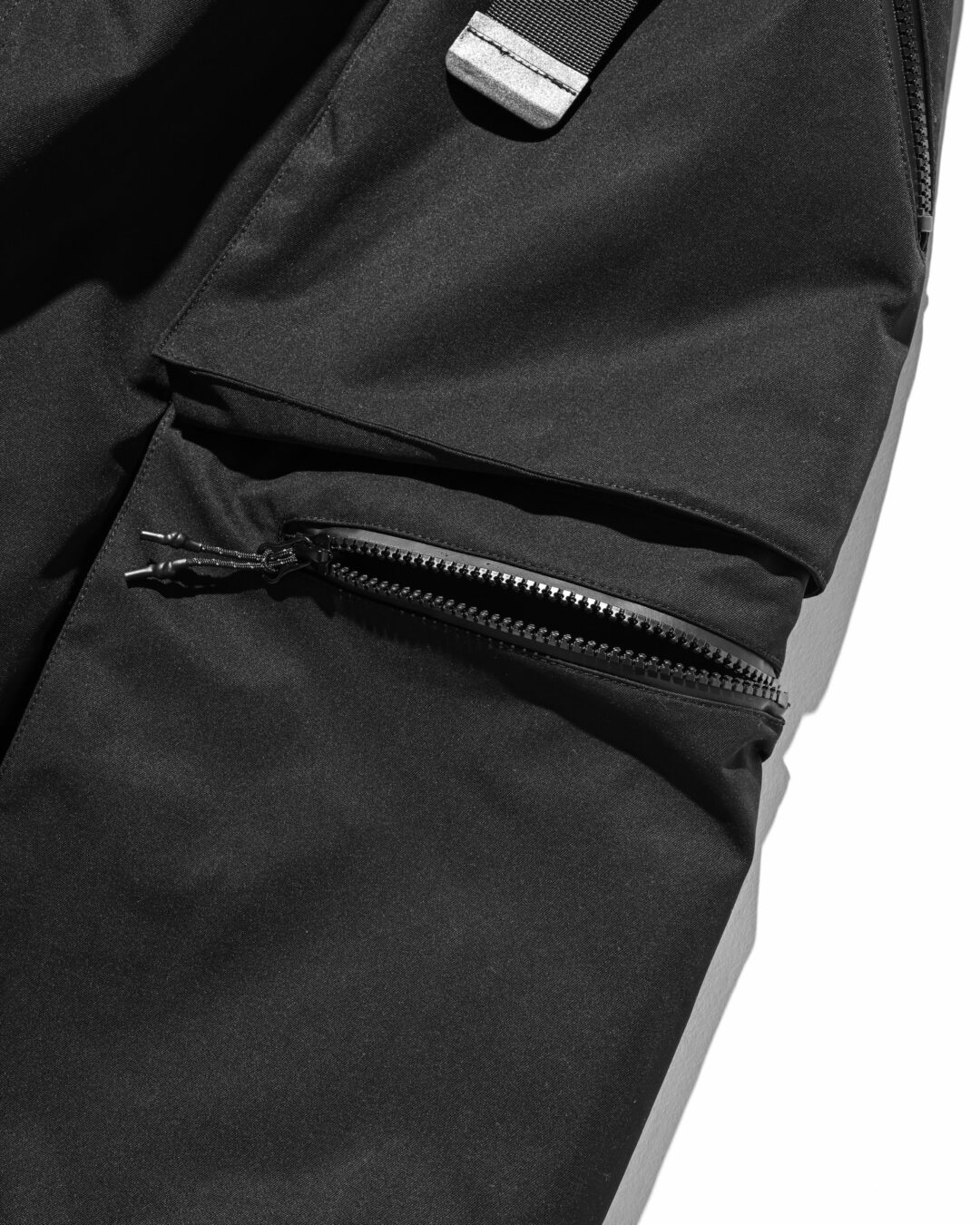 CLESSTE × Plus Phenix 2026 SS 別注 “WINDSTOPPER by GORE-TEX LABS CITY MILITARY CURVE PANTS”が2/22 & 2/25 発売 (クレスト プラスフェニックス ゴアテックス ウィンドストッパー パンツ)