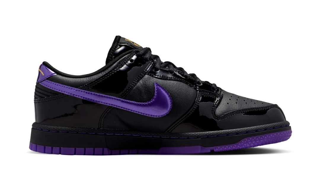 【2026年 9/4 発売】FC Barcelona × Kobe Bryant × NIKE DUNK LOW QS “Black/Field Purple” (FCバルセロナ コービー・ブライアント ナイキ エア フォース 1 ロー “ブラック/パープル”) [IV7508-001]