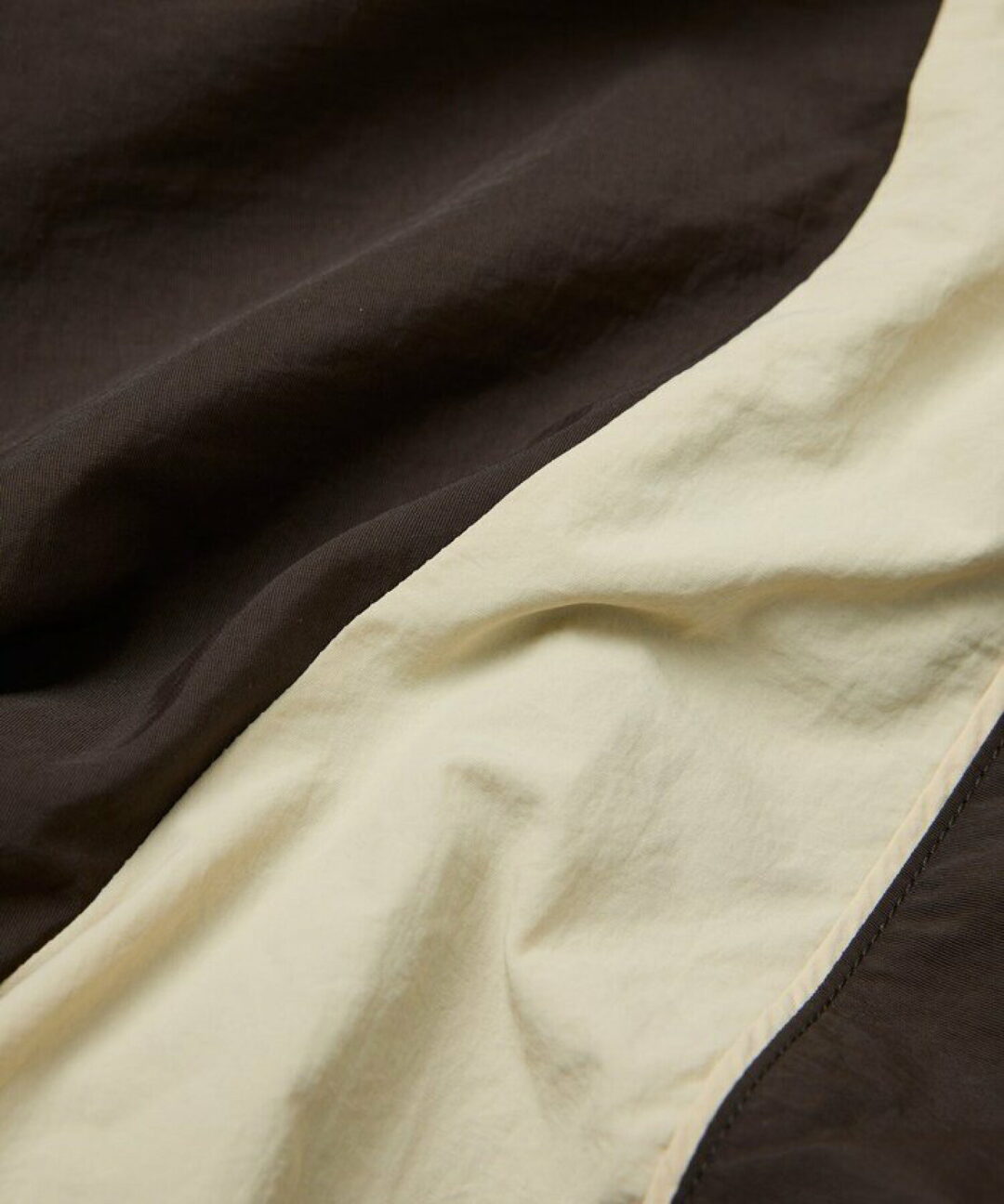 UMBRO × go!go!vanillas コラボアイテムが発売 (アンブロ ゴーゴー・バニラズ)