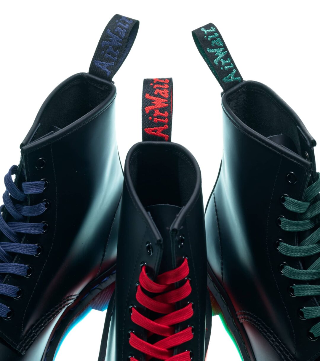 Dr. Martensからクリアカラーソール & カラーステッチを纏った「THE COLOR OUTSOLES」が発売 (ドクターマーチン)