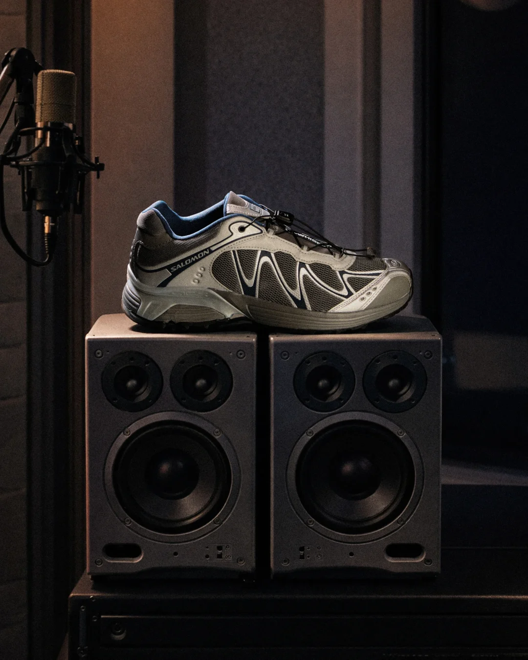 【2026年 2/27 発売】Salomon XT-WHISPER “Vanilla Ice/Almond Milk/Castlerock” (サロモン) [L49218900/L49219100/L49219300]