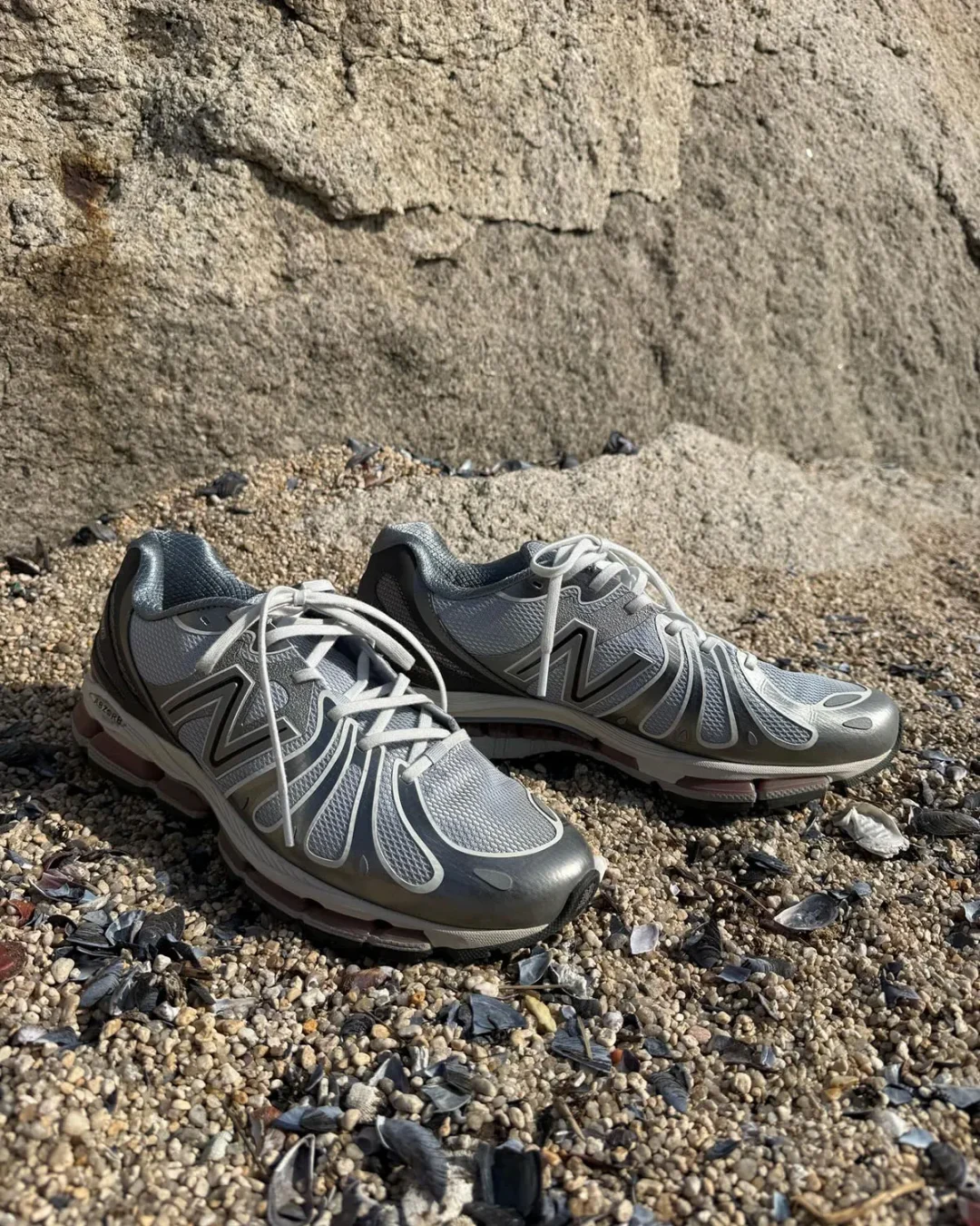 【2026年 夏 発売予定】New Balance U1890 “Silver/Pink” (ニューバランス)