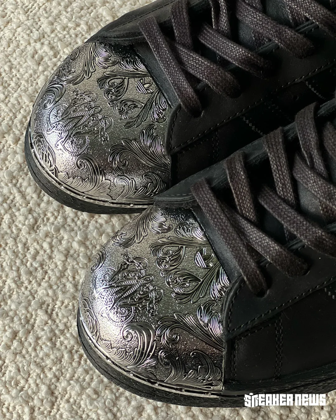 【2026年 2/13 発売】Willy Chavarria × adidas Originals 2026 SS “SUPERSTAR METAL & HARDEN 10” (ウィリーチャバリア アディダス オリジナルス “スーパースター メタル & ハーデン”) [KJ4551/KJ2032]