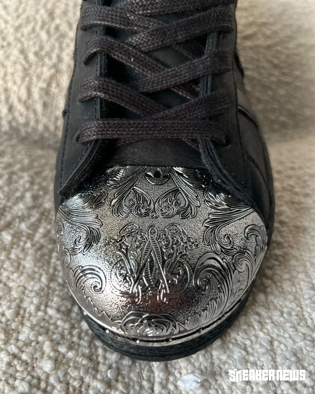 【2026年 2/13 発売】Willy Chavarria × adidas Originals 2026 SS “SUPERSTAR METAL & HARDEN 10” (ウィリーチャバリア アディダス オリジナルス “スーパースター メタル & ハーデン”) [KJ4551/KJ2032]