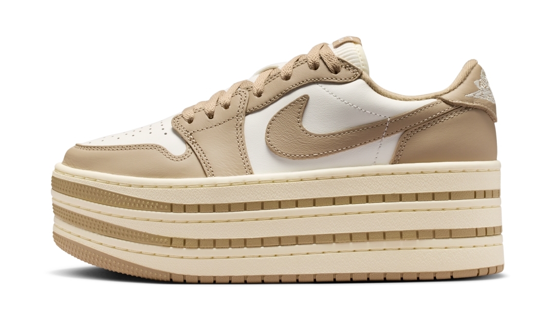 【2026年 4/3 発売】NIKE W AIR JORDAN 1 TRIPLE STACK “Khaki/Sail/Coconut Milk” (ナイキ エア ジョーダン トリプルスタック “カーキ/セイル/ココナッツミルク”) [HV8288-200]