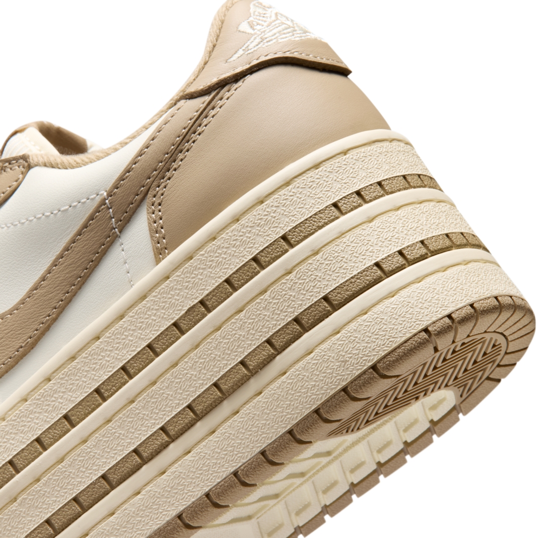 【2026年 4/3 発売】NIKE W AIR JORDAN 1 TRIPLE STACK “Khaki/Sail/Coconut Milk” (ナイキ エア ジョーダン トリプルスタック “カーキ/セイル/ココナッツミルク”) [HV8288-200]