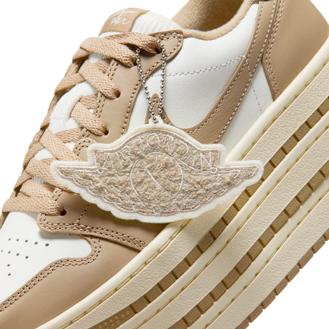 【2026年 4/3 発売】NIKE W AIR JORDAN 1 TRIPLE STACK “Khaki/Sail/Coconut Milk” (ナイキ エア ジョーダン トリプルスタック “カーキ/セイル/ココナッツミルク”) [HV8288-200]