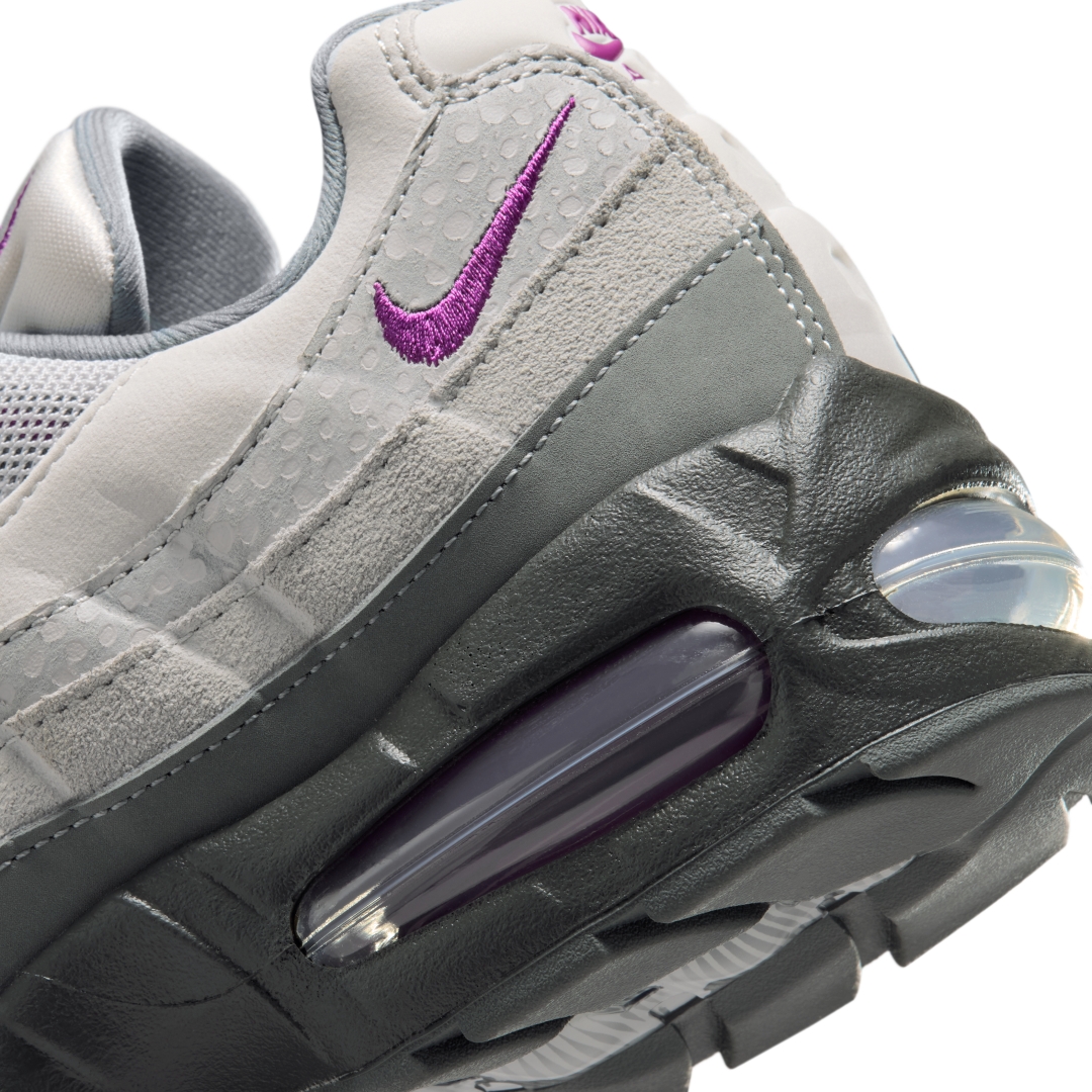 【2026年 発売予定】NIKE W AIR MAX 95 BIG BUBBLE “Cool Grey/Bold Berry” (ナイキ エア マックス 95 ビッグバブル “グレー/ベリー”) [IR1994-065]